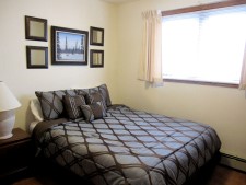 A Channel View Bed and Breakfast - Apartment
